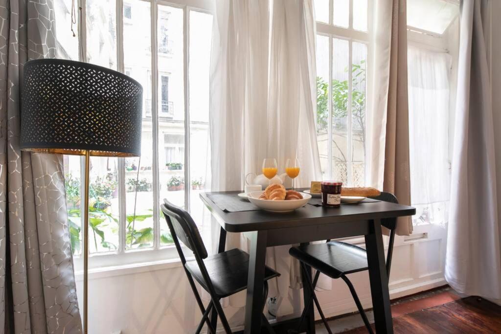 Two Beautiful Studios - Bastille- 4 Pers Paris Exterior photo